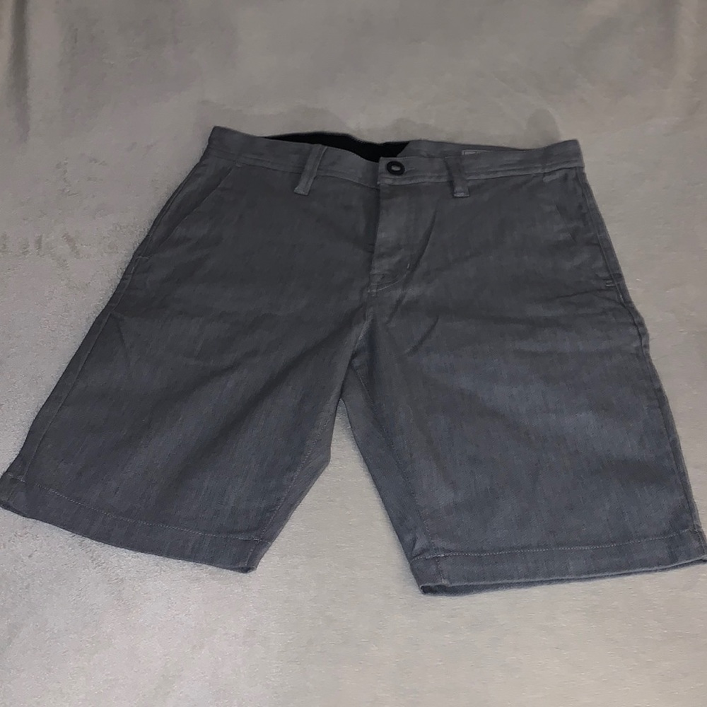 Volcom Shorts Size 31